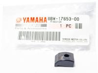 Слайдер YAMAHA 8BW-17653-00-00 пластиковый