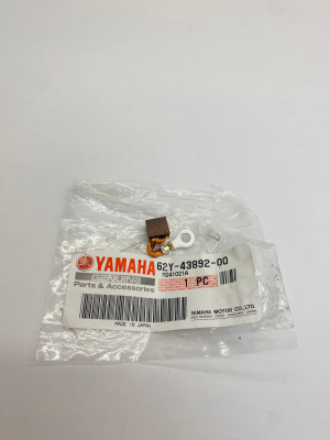 Щетка генератора YAMAHA 62Y-43892-00-00